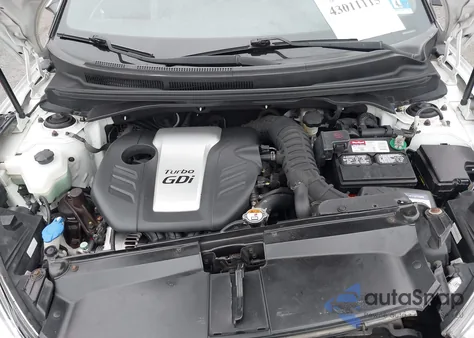 2016 Hyundai Veloster Turbo z USA, uszkodzony, nr VIN KMHTC6AE2GU278382